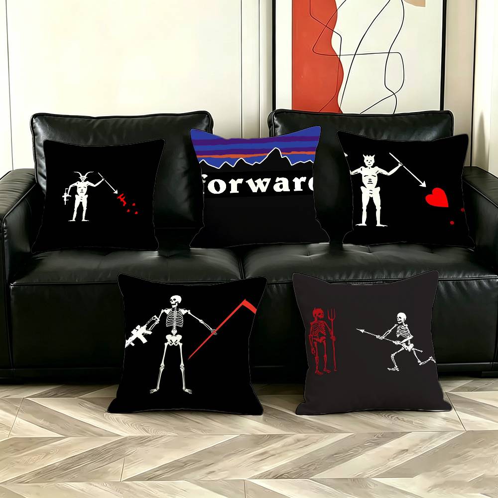 Home Textiles Group - Pirate Forward Observations Group Kussensloop Kussenhoes